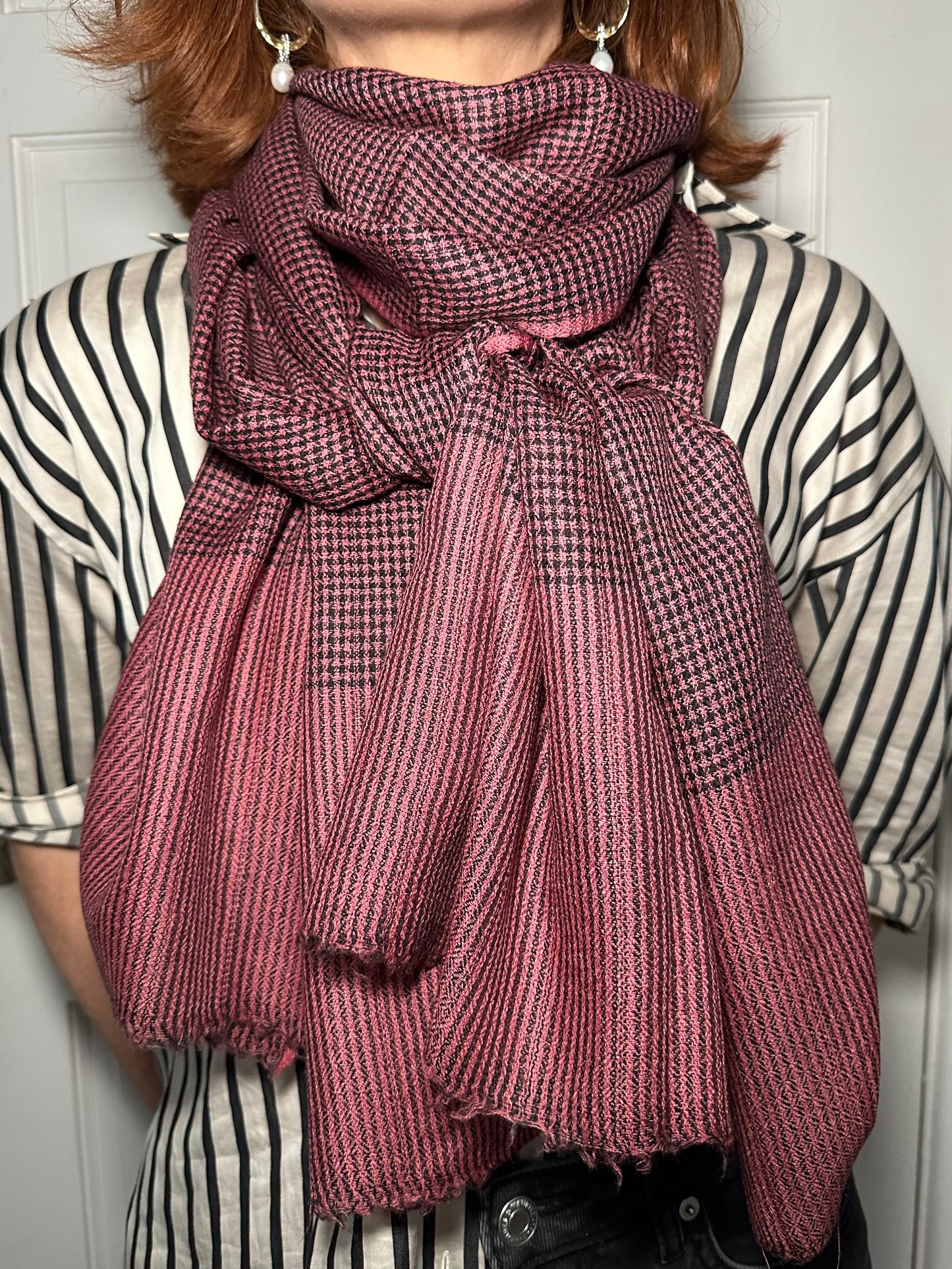 The Goldie Scarf - Deep Check
