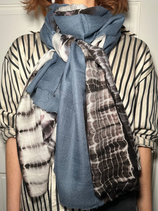 The Goldie Scarf - Grey Wave